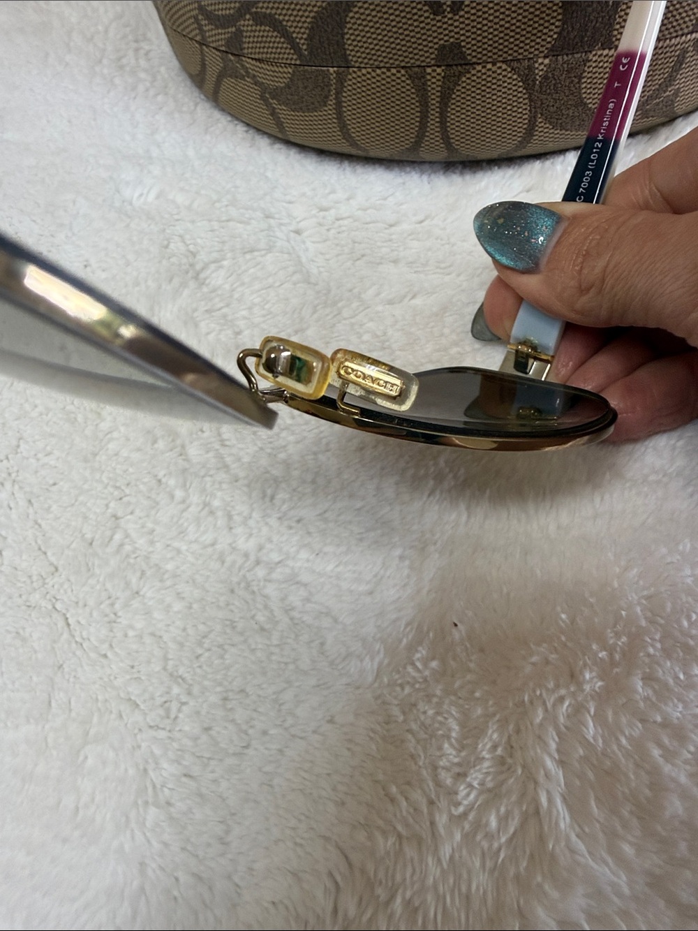 Coach Kristina Aviator Sunglasses 2011 - Picture 7 of 8